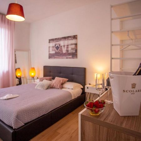 Bed And Breakfast Castello7 San Felice del Benaco Eksteriør billede