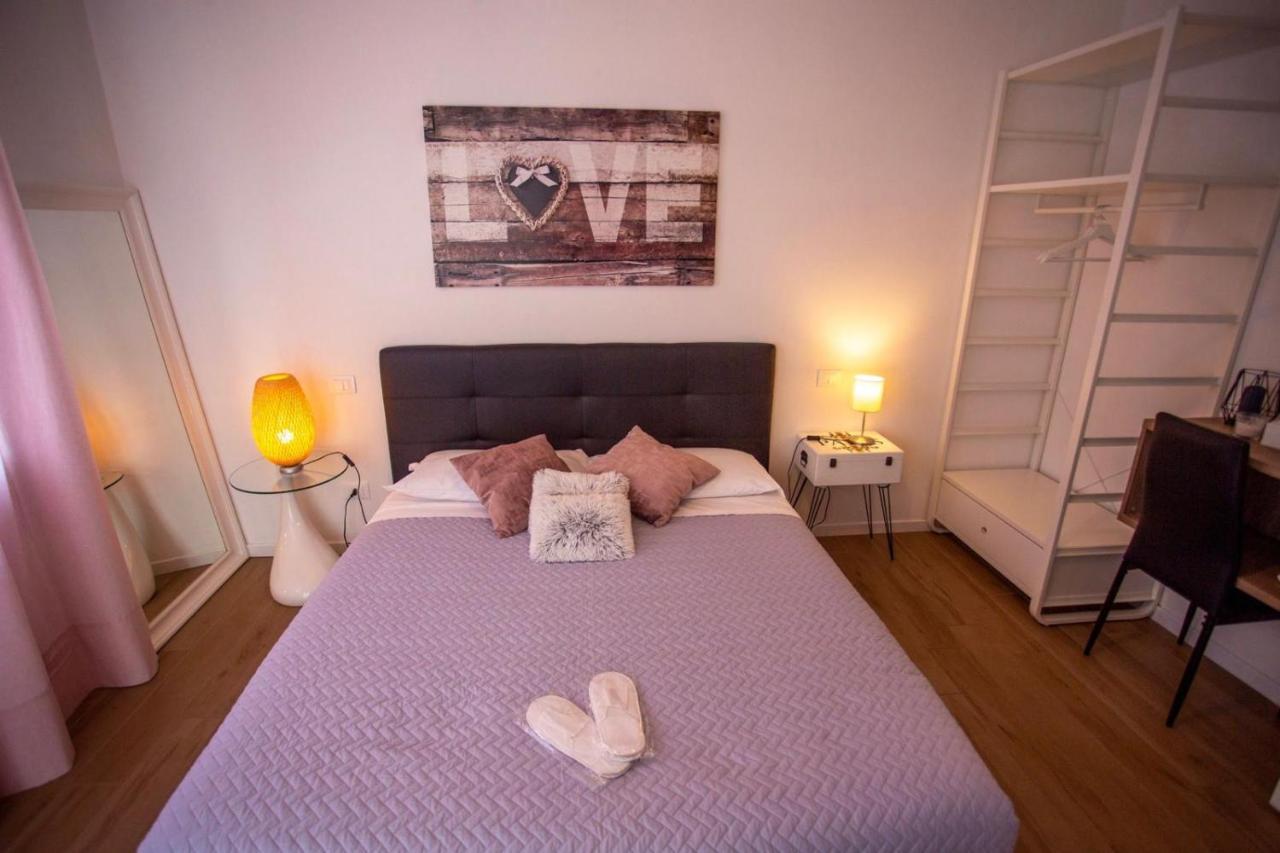 Bed And Breakfast Castello7 San Felice del Benaco Eksteriør billede